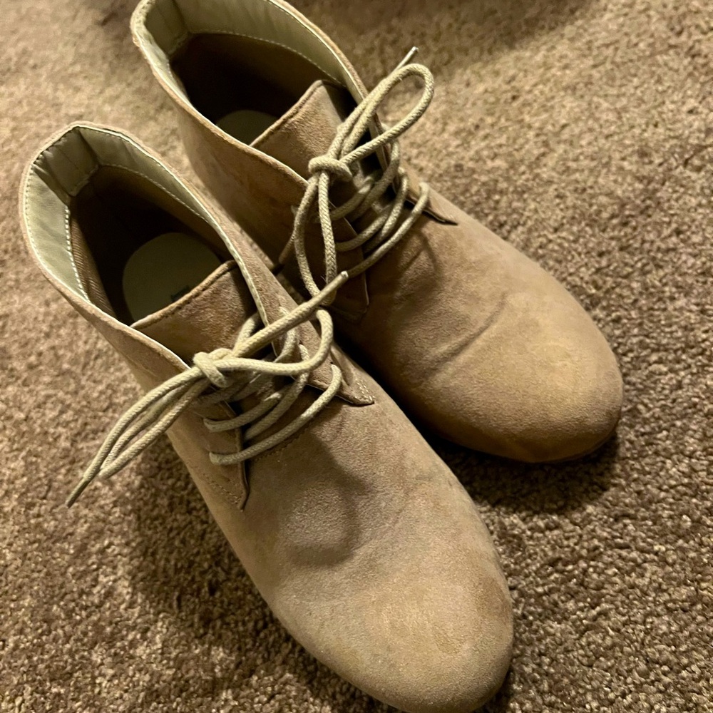 Wedge ankle-boots, tan suede size 6.5